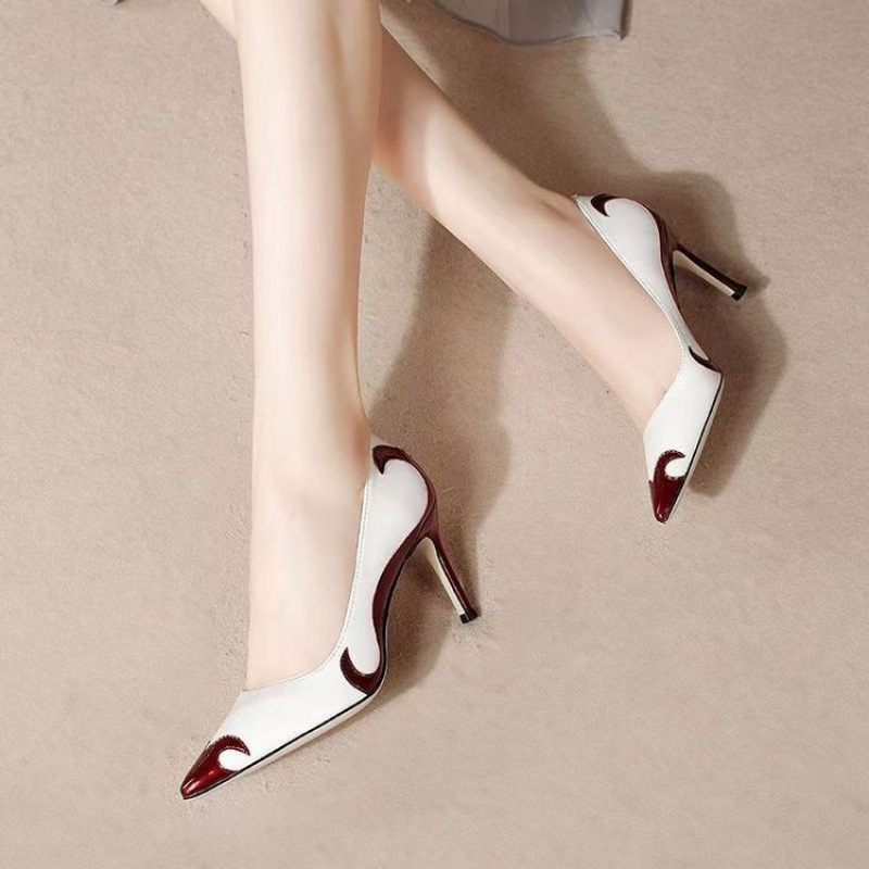 Small Niche High Heels With Pointed Toes And Thin Heels foto 5