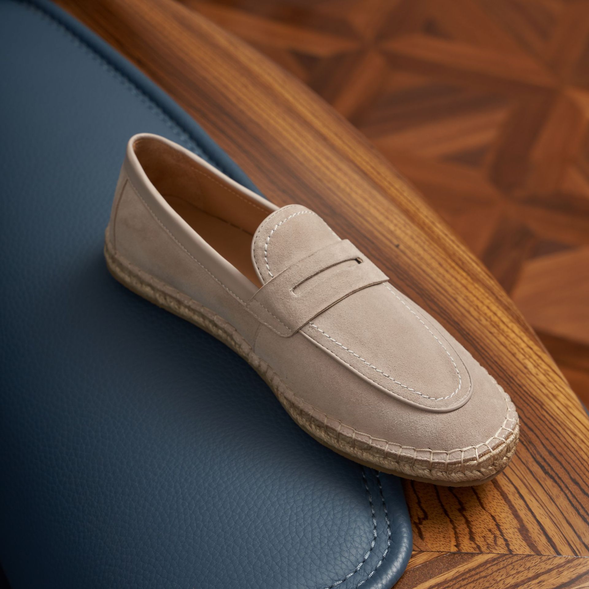 Summer New Suede Casual Soft-Soled Shoes foto 3