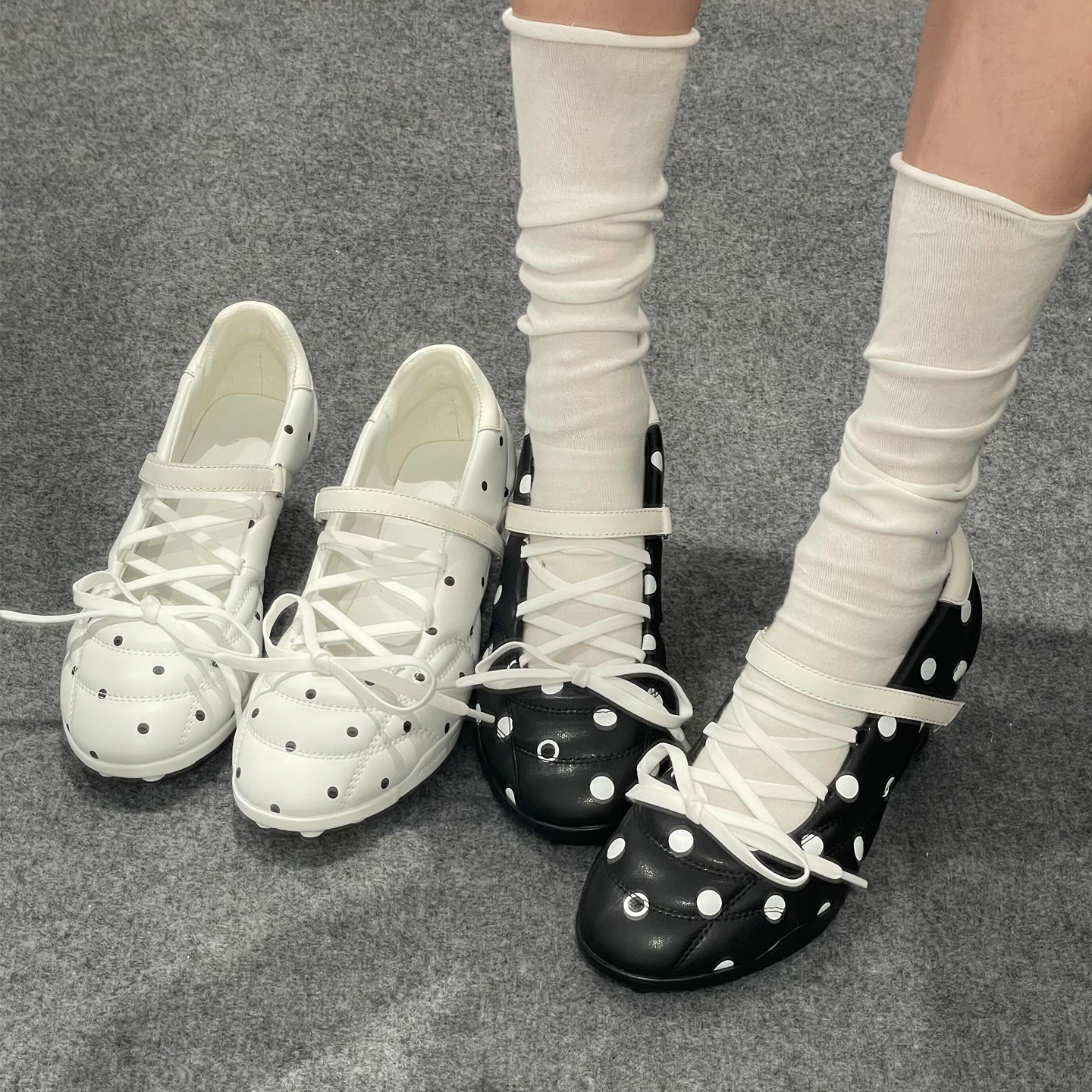 Rare Stylish Polka-dot High Heels For Women foto 5