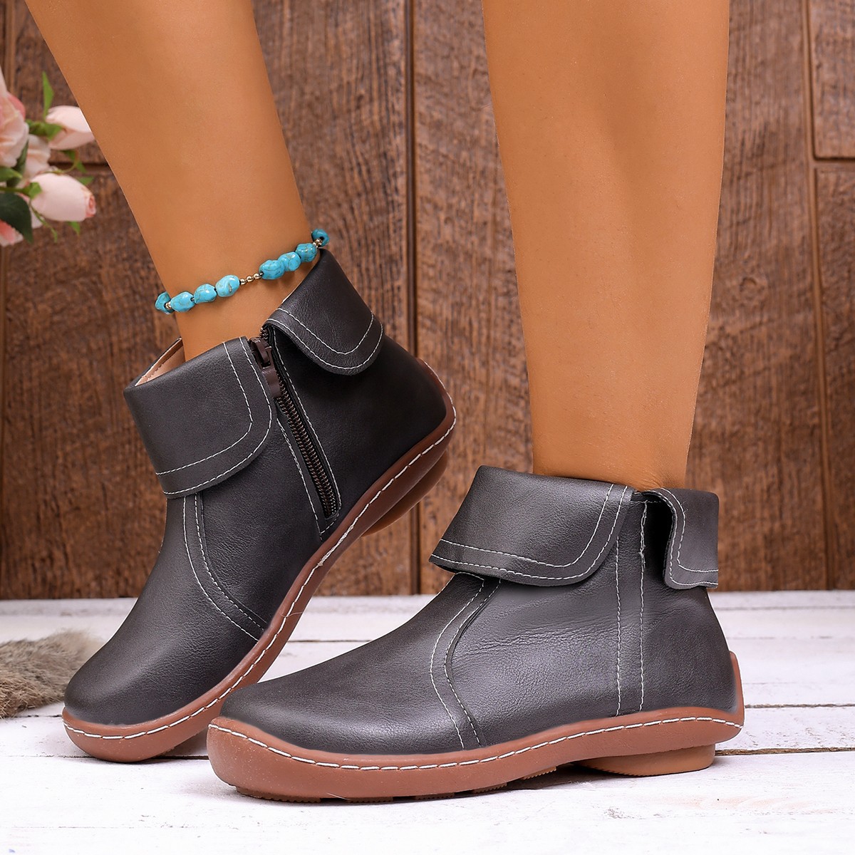 Round-Toe Side-Zip Short-Boot Martin Boots With Stitched Edges foto 3