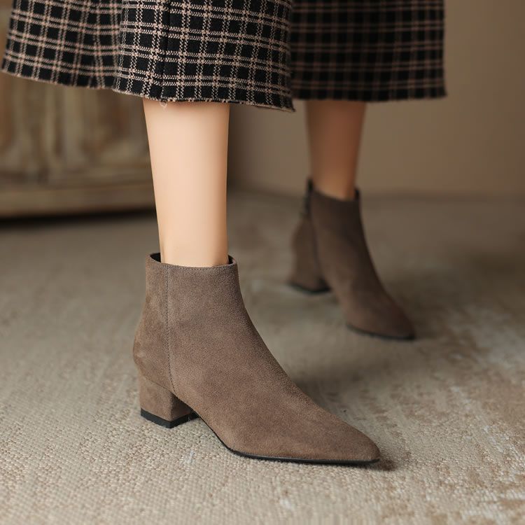 Women's Matte Suede Chunky-Heel Ankle Boots With Pointed Toe And Side Zipper foto 5