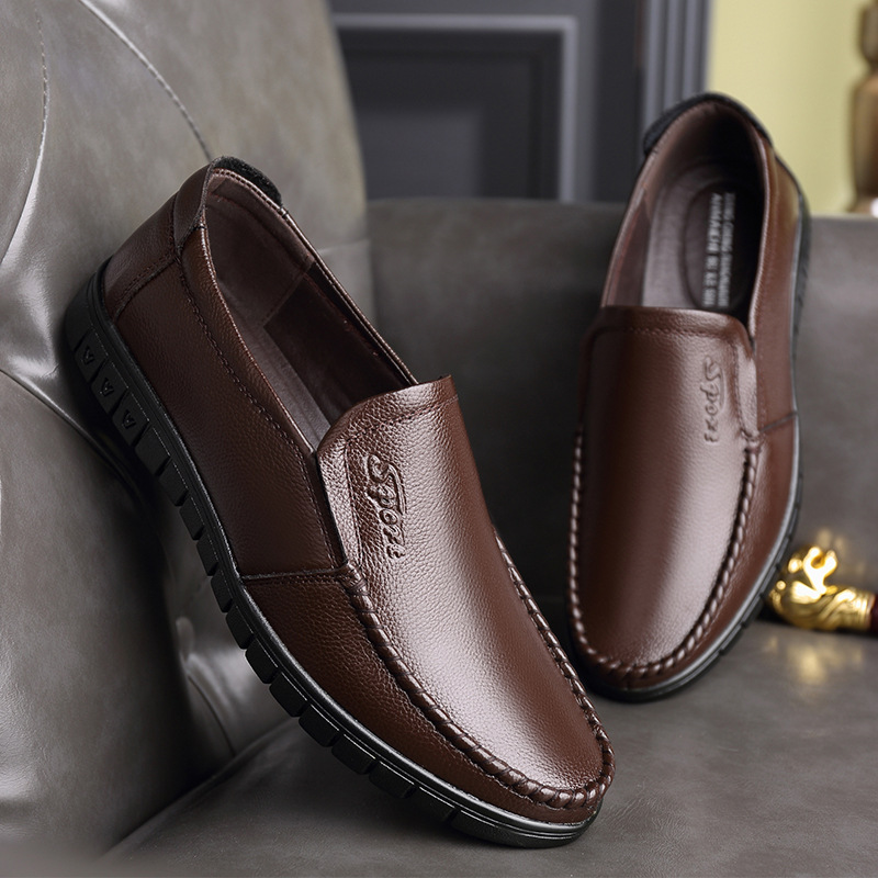 Breathable Hollow Hole Sandals Cowhide Middle-aged And Elderly Genuine Leather Soft Bottom Leather Shoes foto 3
