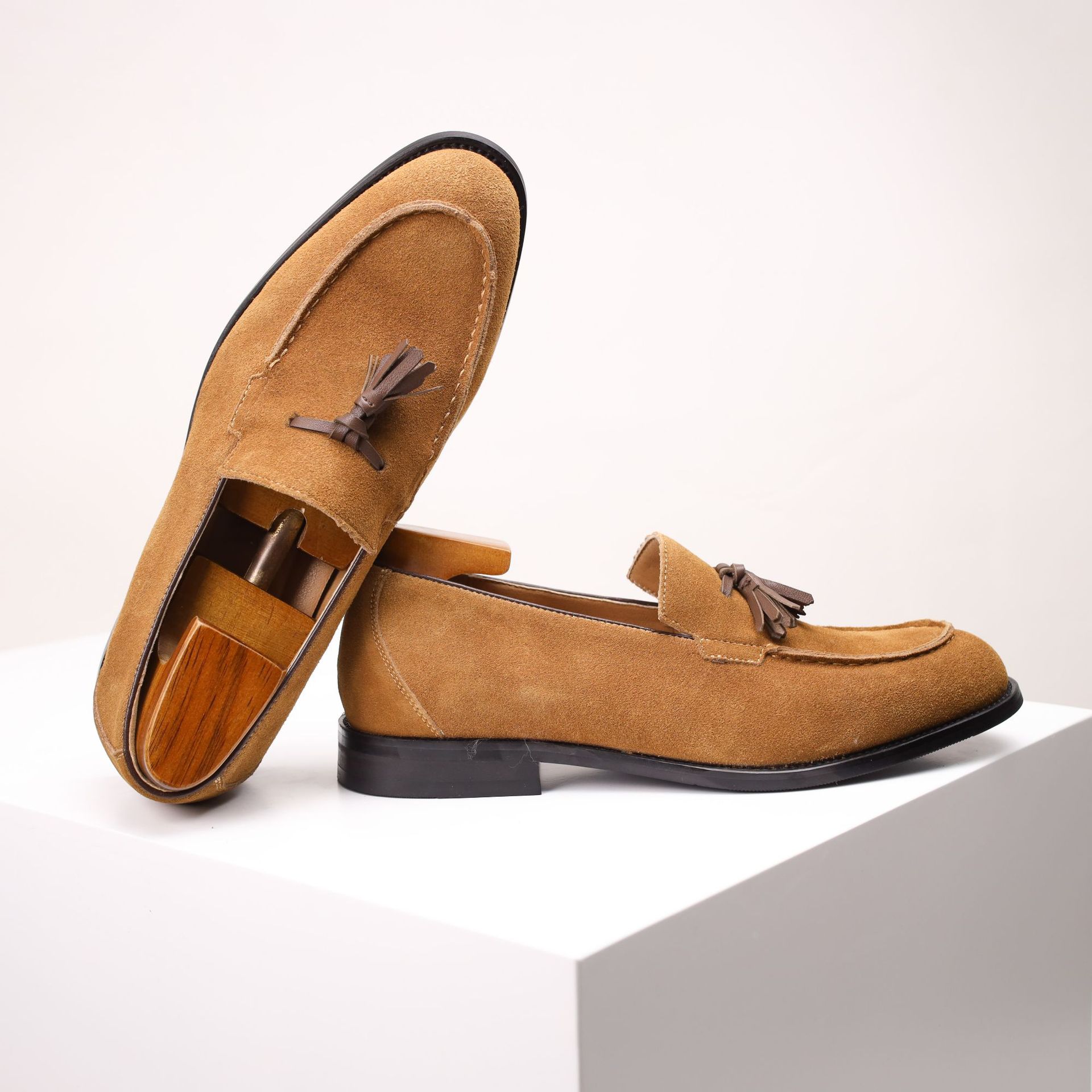 Lazy Slip-on British-style Suede Business Loafers Mens Fashion Shoes foto 2