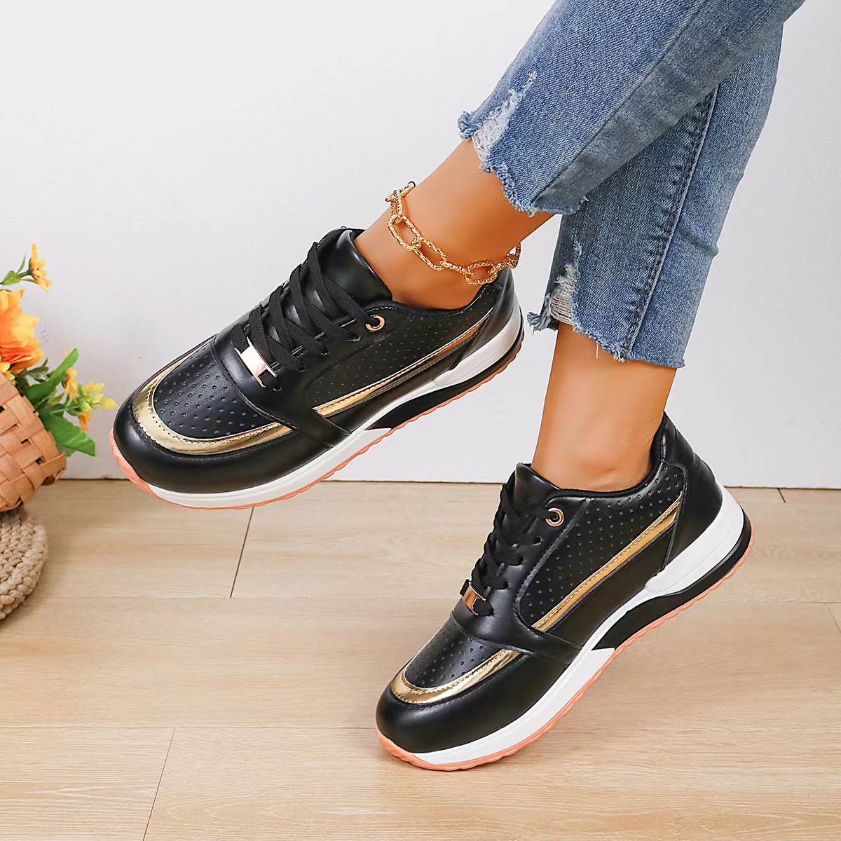 Flat Color-blocked Round-toe Lace-up Shoes foto 3