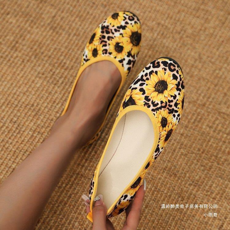 European And American Foreign Trade Plus Size Knit Breathable Low-top Shoes Women foto 4