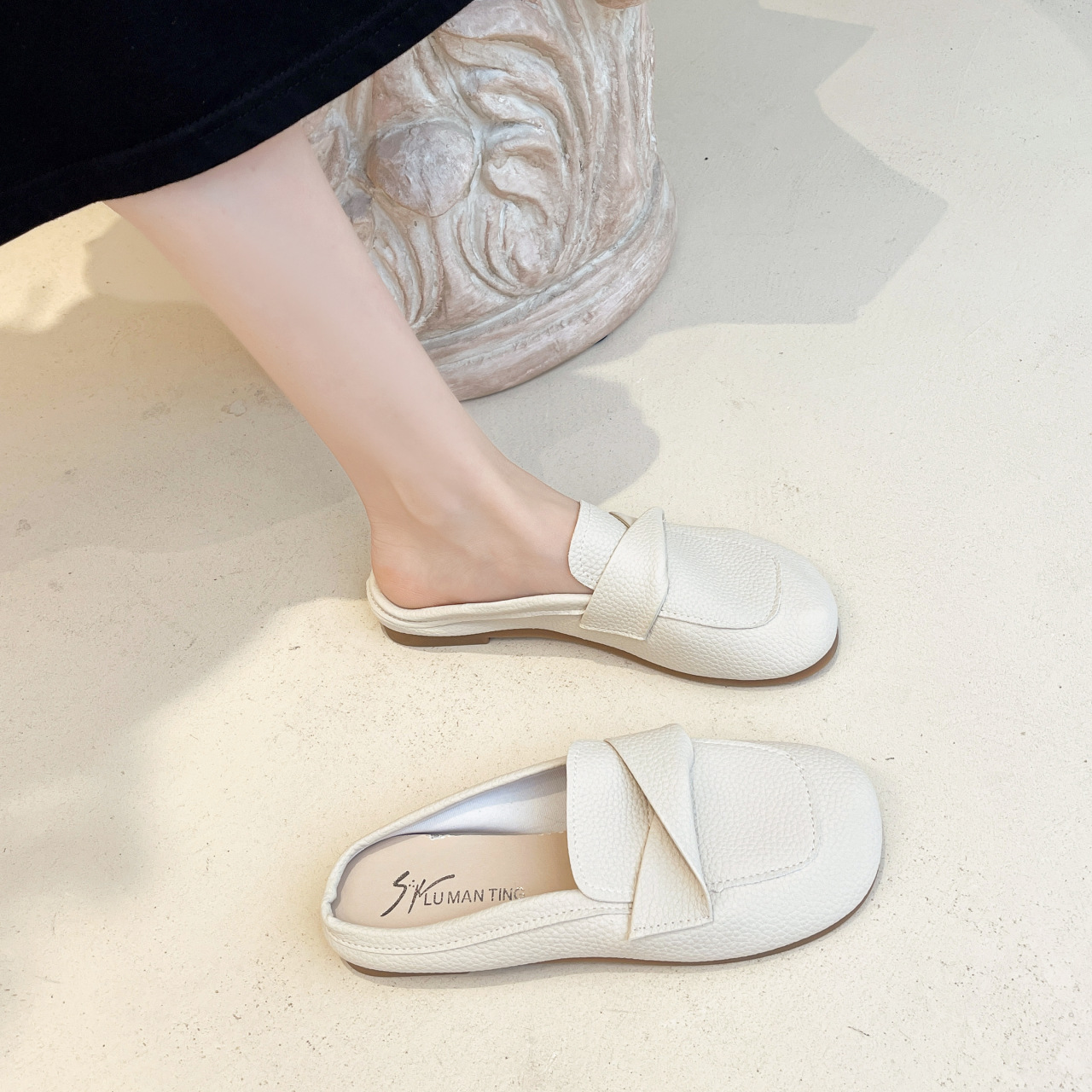 Closed Toe Loafers Half Slippers Women Soft Bottom Heel Grandma Shoes Sandals Women foto 3