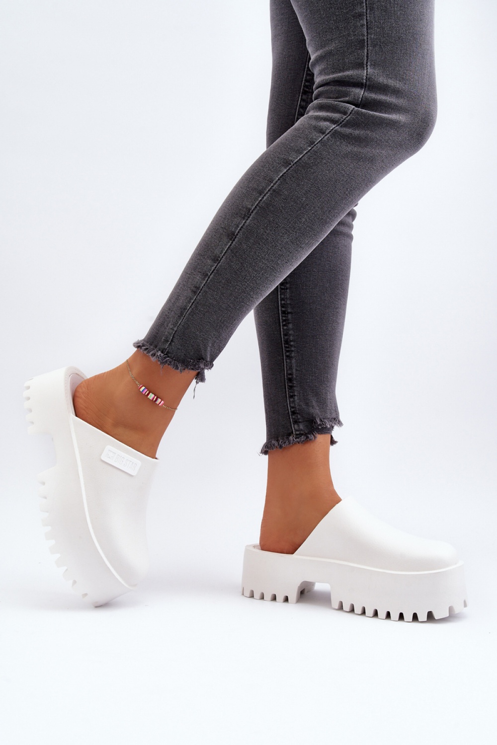 Slippers Step in style