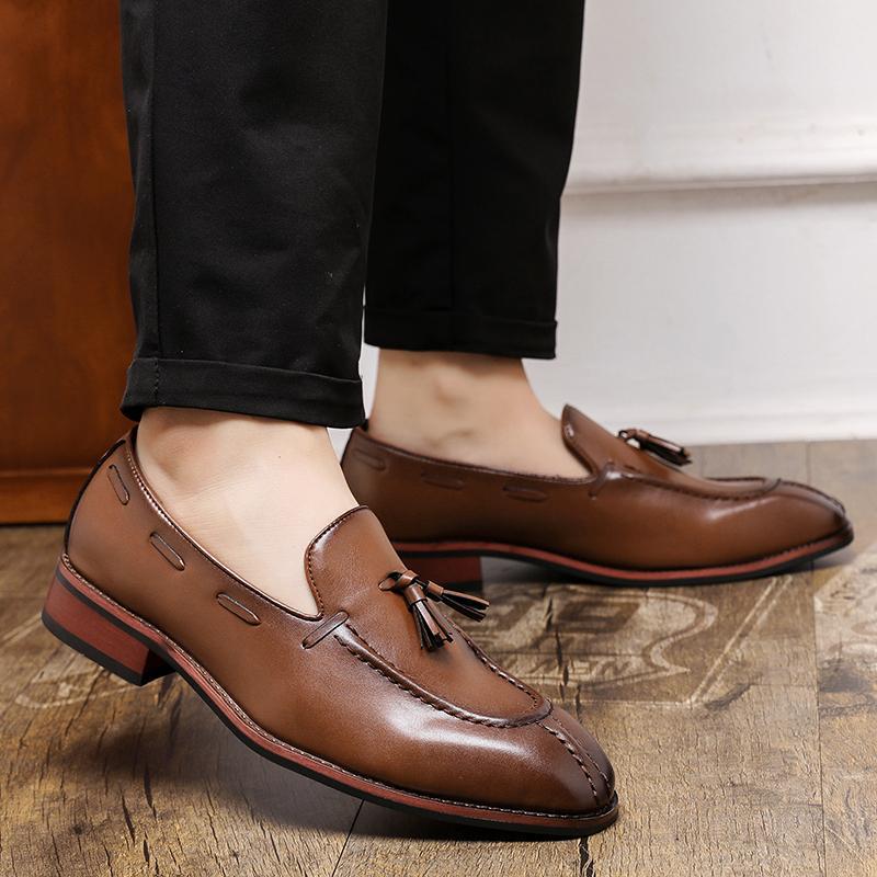 Men's Formal Wear Business Four Seasons New Tassel Small Leather Shoes foto 2