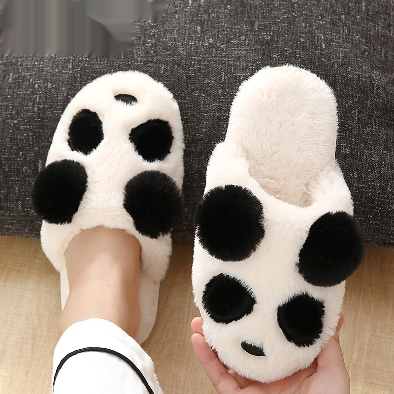 Cozy Indoor Floor Slippers With A Cute Cartoon Panda Design foto 5