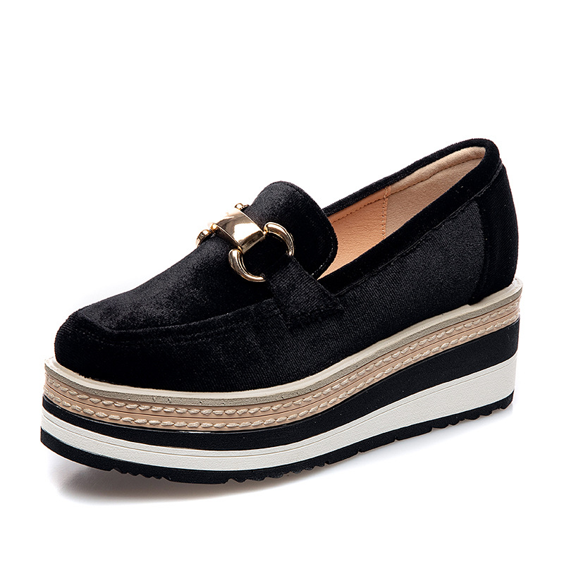 Metal-buckle Striped Sole Wedge Slip-on Shoes foto 2