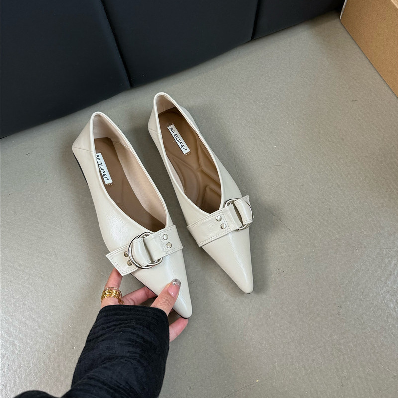 Metal Belt Buckle Soft Bottom Granny Shoes French Pointed Flat Bottom Pumps foto 3