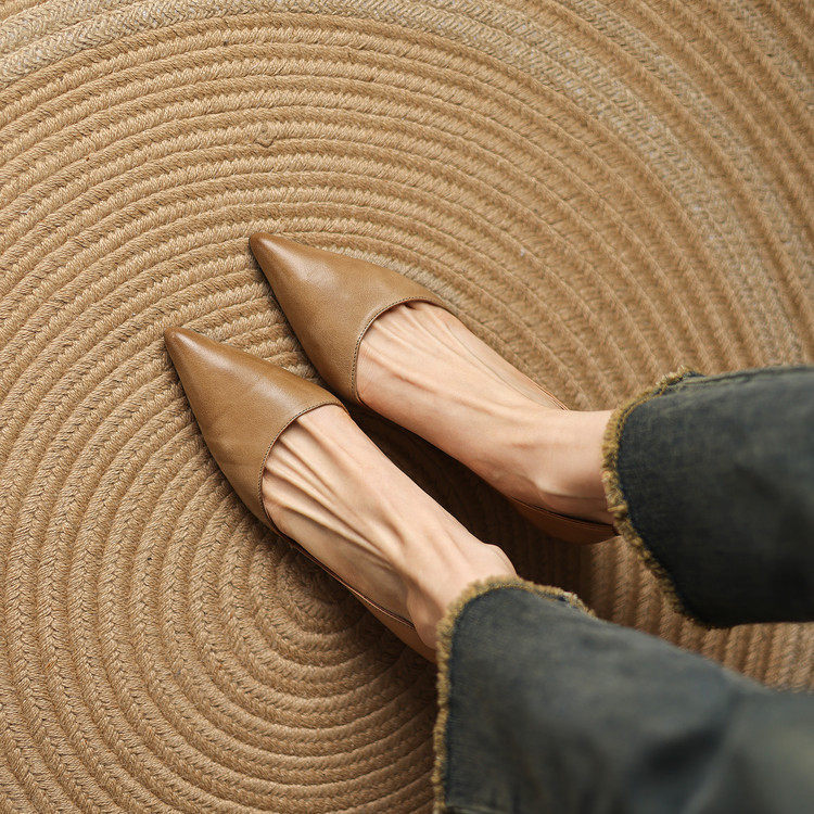 Women's Retro French-Style Pointed-Toe High Heels foto 3
