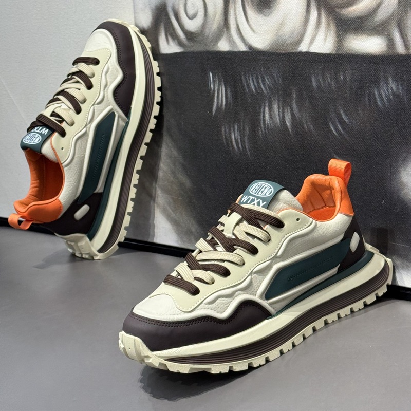 Casual Sports Anti-slip White Shoes For Men foto 5
