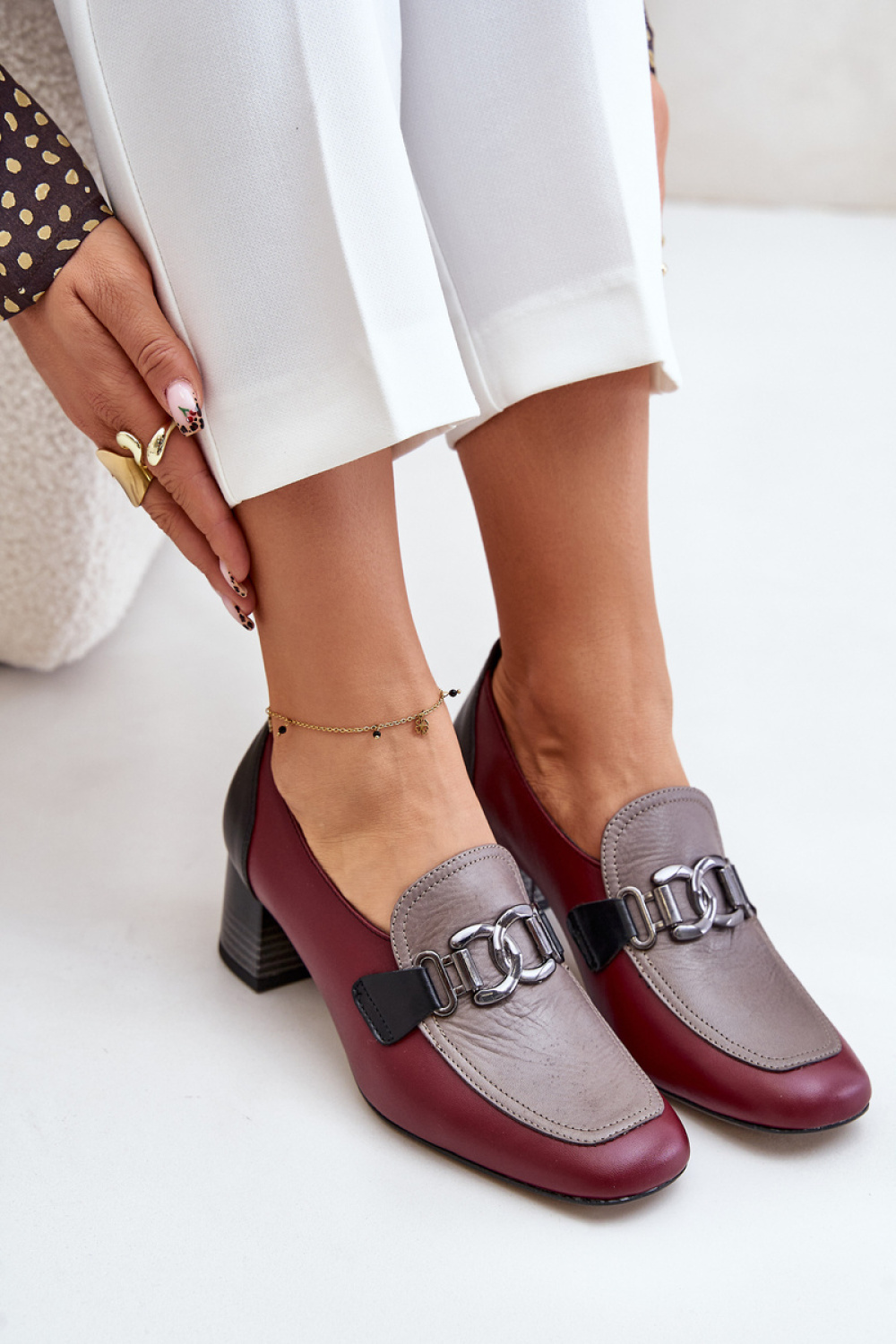 Pumps met dikke hak Step in style