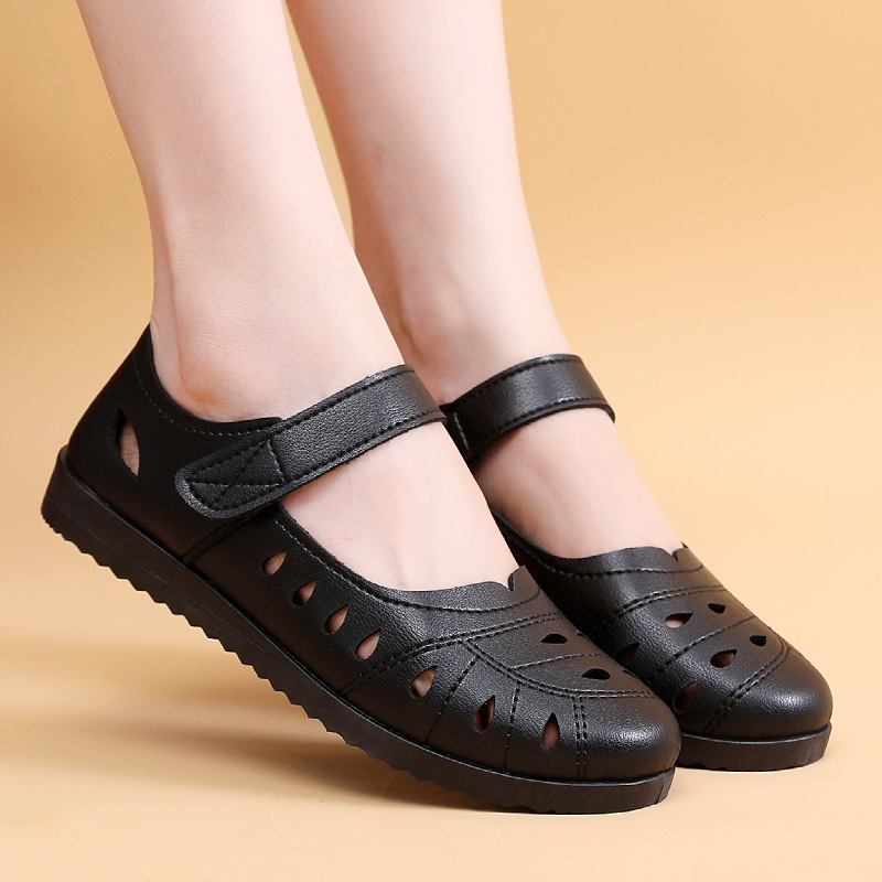 Hollow Breathing Comfortable Flat Soft Bottom Middle-aged And Elderly Sandals foto 5