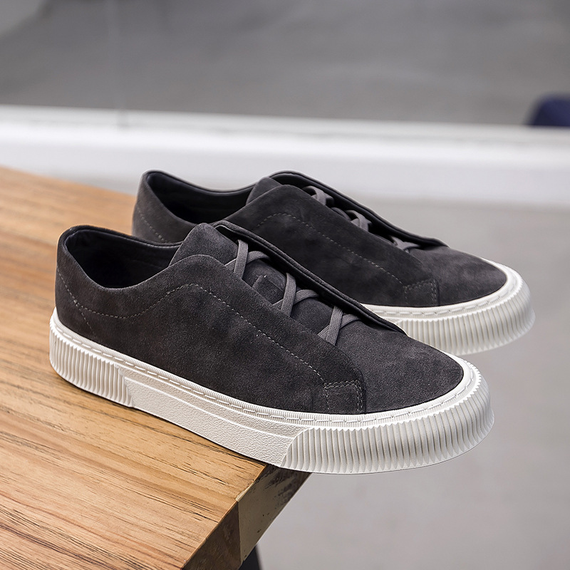 New Fashion Brand Breathable Low Top Slip-on Board Shoes Men's Suede Casual Shoes foto 4
