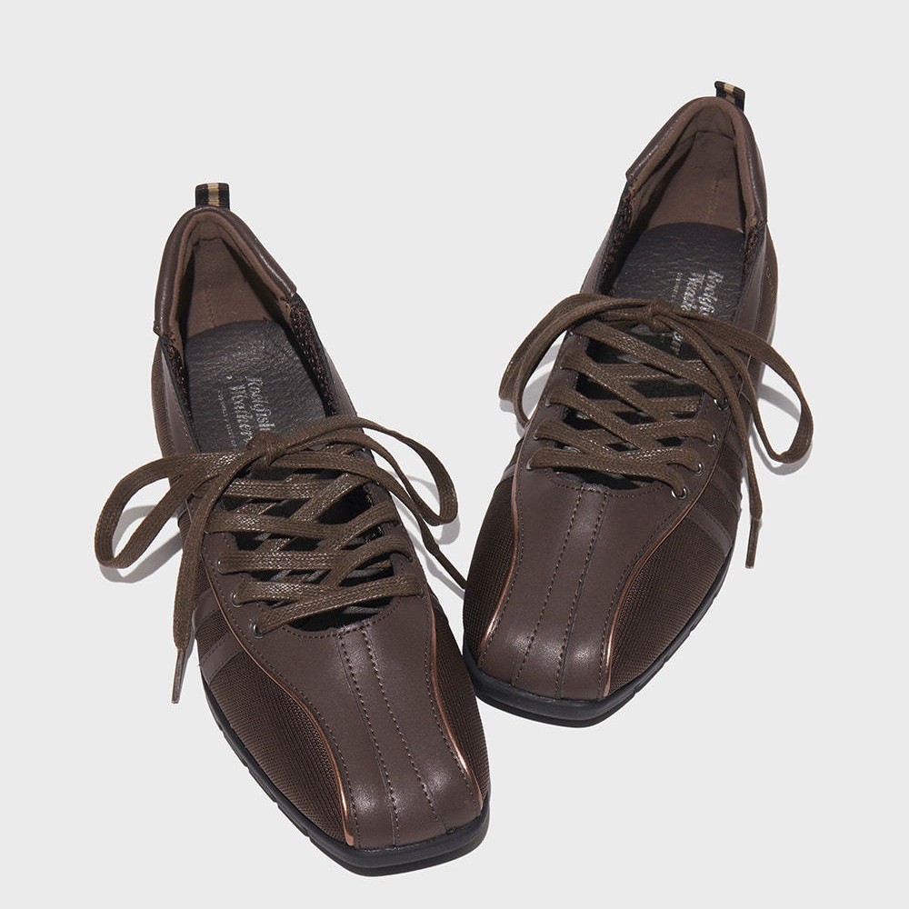 Womens Niche Square-toe Ballet Flats With Crisscross Straps foto 2