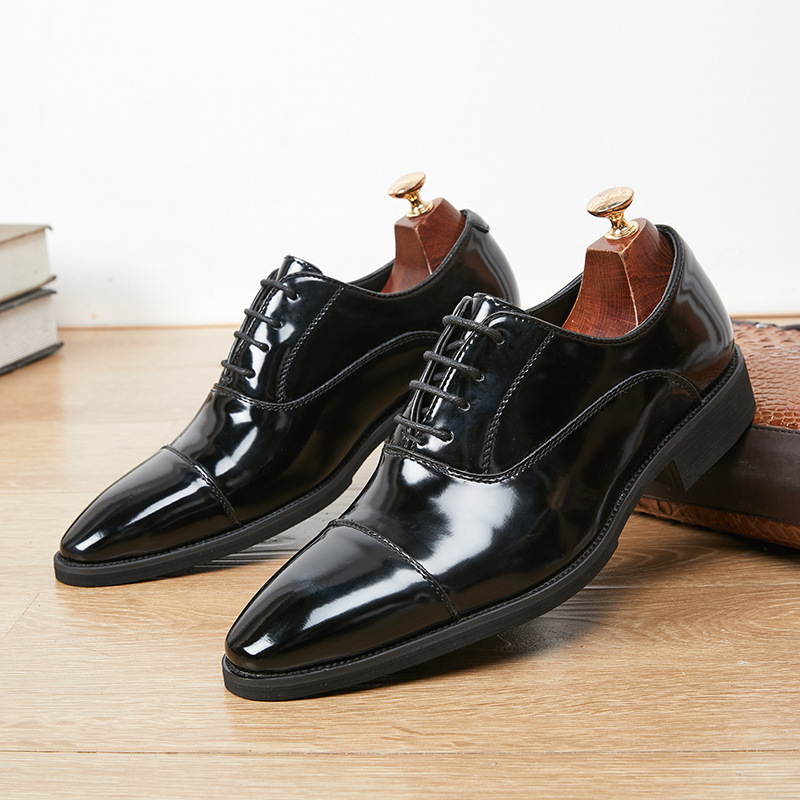 Patent Leather Three-joint Oxford Shoes Pointed Business Men's Soft Bottom foto 3