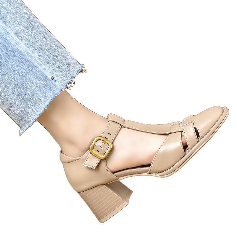 Chunky-Heel Hollow-Out Buckled Peep-Toe Sandals For Women foto 4