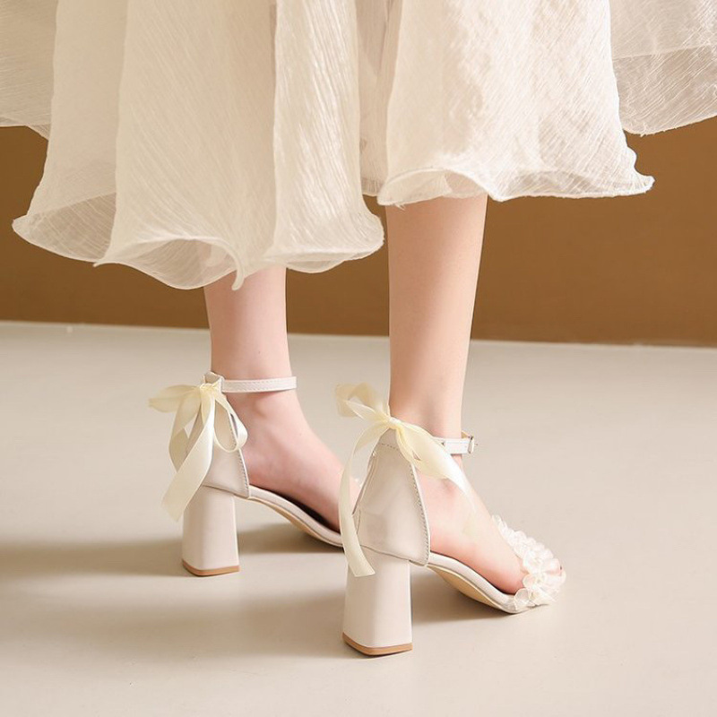 French Style Chunky Heel Sandals Bow Pearl High Heels Buckle Sandals foto 2