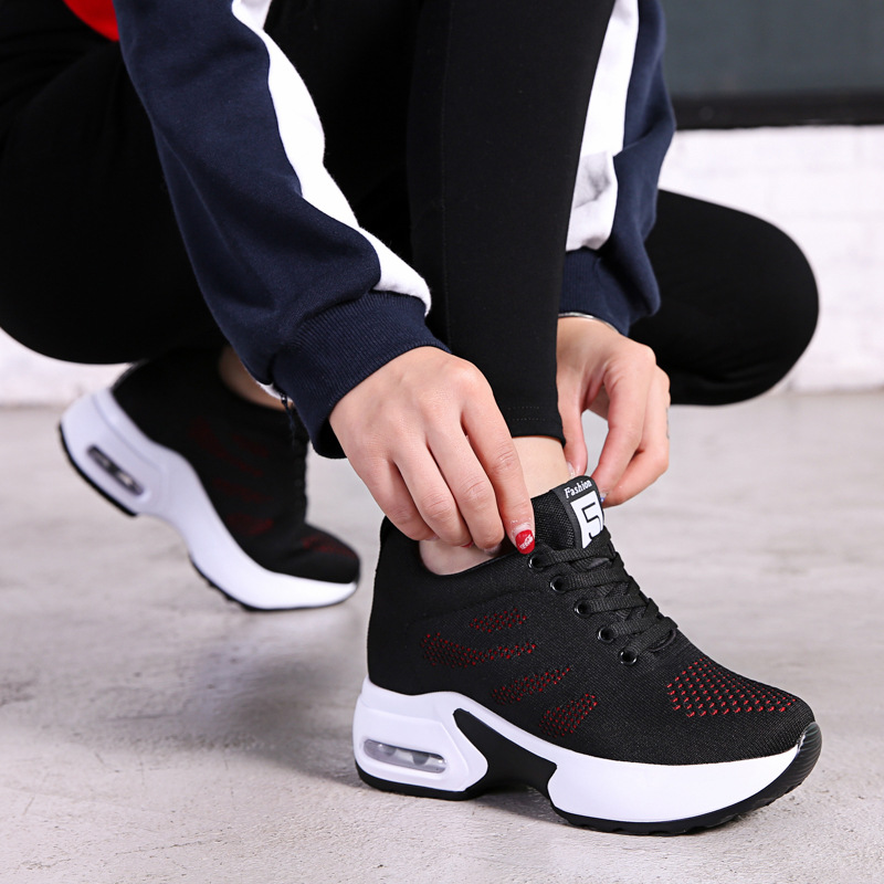 Soft Sole Mesh Breathable Height-increasing Sports Running Platform Casual Shoes foto 5