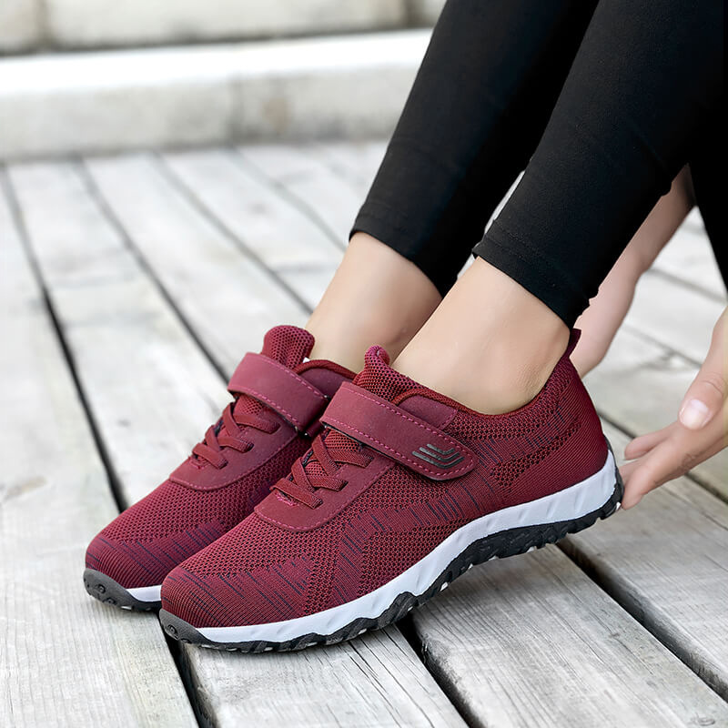 Comfortable Soft Bottom Female Shoes For The Old foto 3