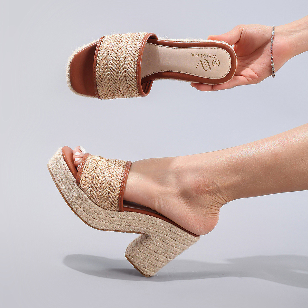 Hemp-rope Wedge Espadrilles With A Strappy High Heel foto 3