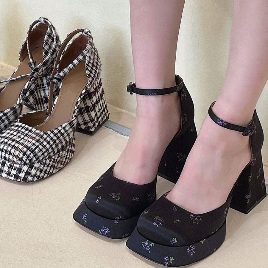 Chunky Heel Petite Vintage Platform Mary Jane Shoes foto 4
