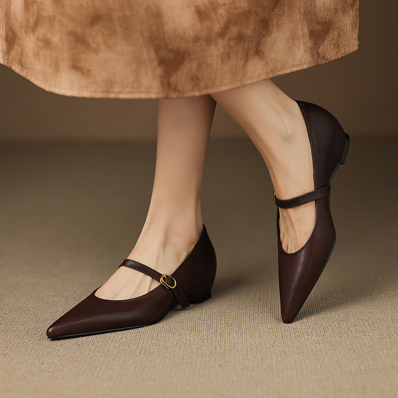 French Retro Sheepskin Pointed Toe Pumps Women's Shallow Mouth foto 2