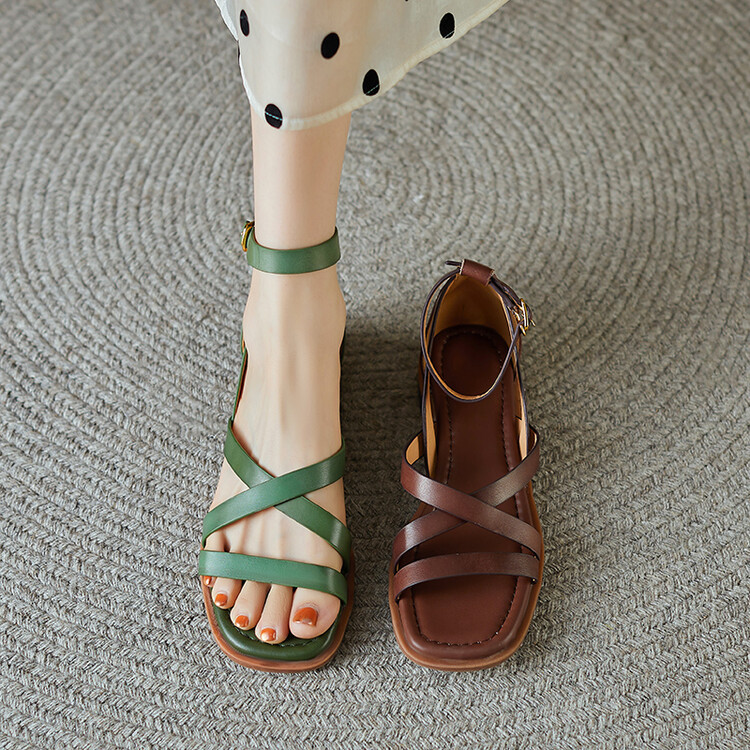 Womens Flat Shoes With A Cross-strap Design And A Single Strap Buckle foto 4