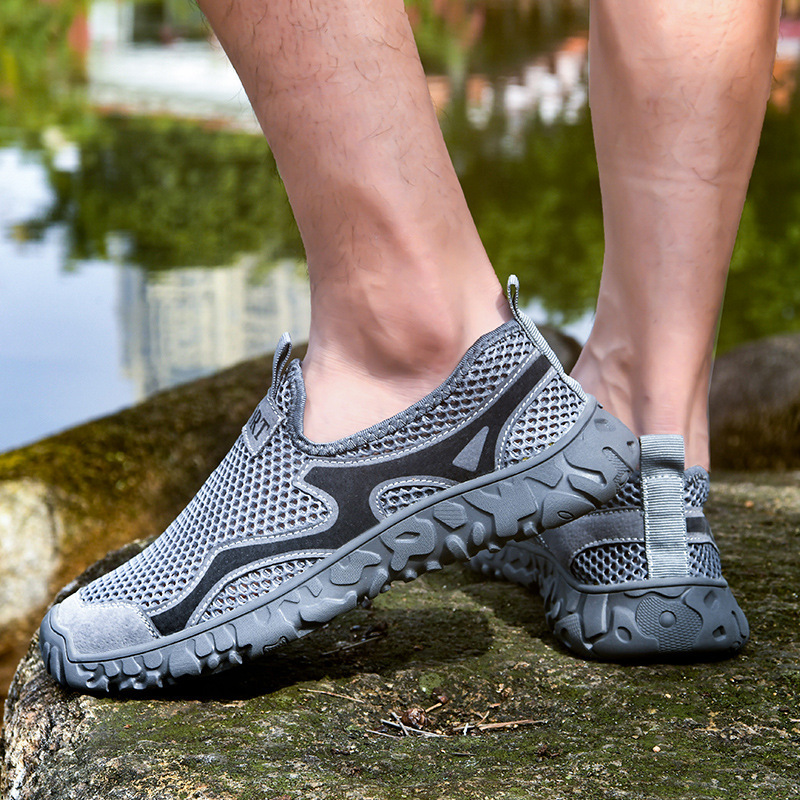 Outdoor Men's Hollow-out Breathable Mesh Shoes foto 2