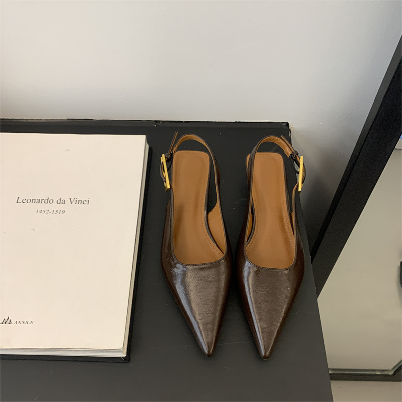 Thin Low Heel Strap Pointed Leather Shoes foto 5