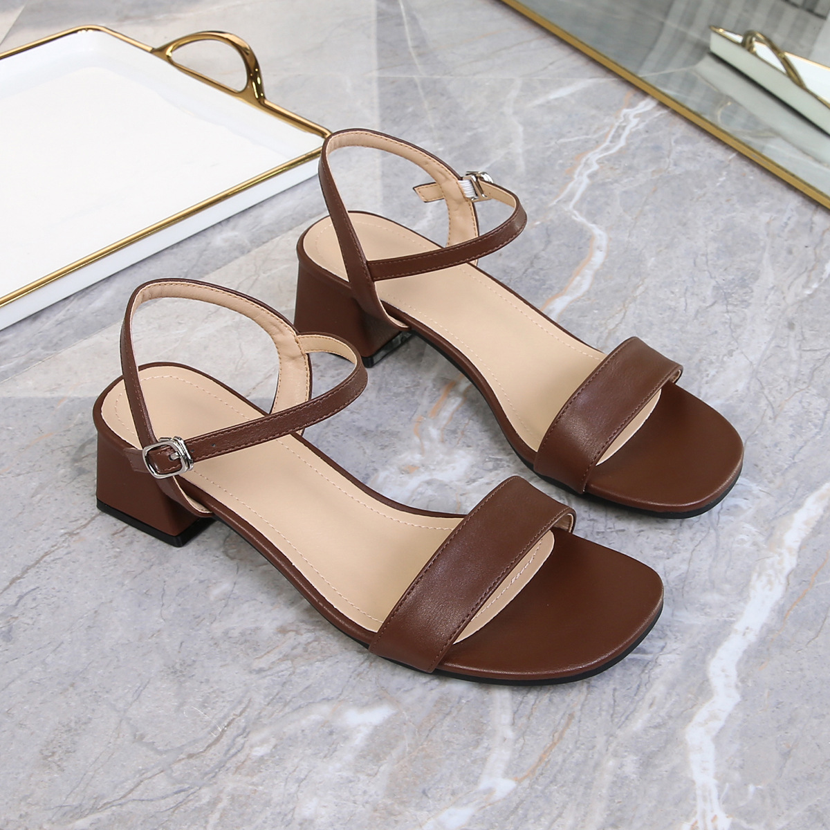 Plus-size Chunky-heel Strappy High-heeled Sandals foto 4