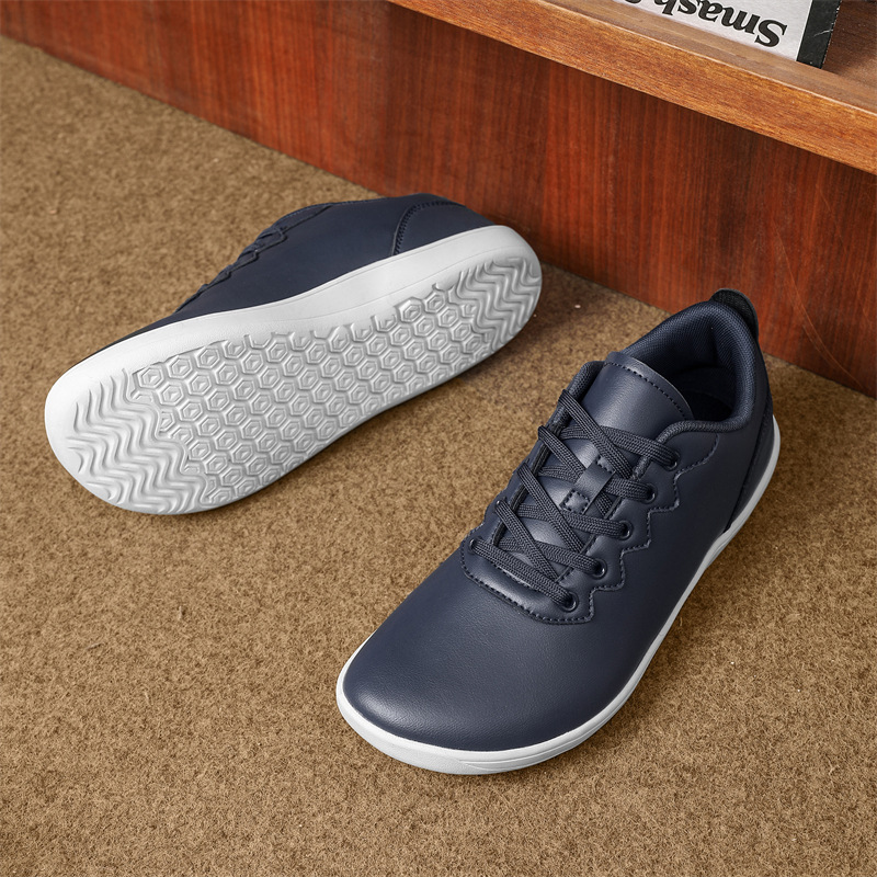 Outdoor Sneakers Low-top Lace-up Leather Surface Casual Shoes foto 4
