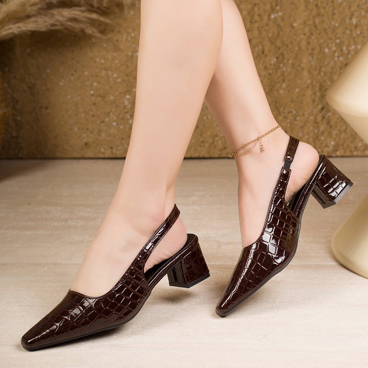 Chunky-heeled Retro-chic Closed-toe Pumps For Women foto 3