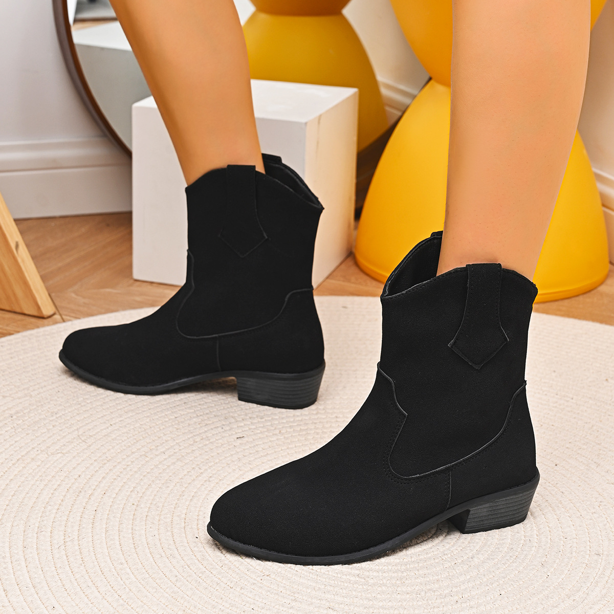 New Pointed British Style Mid Heel Boots foto 4