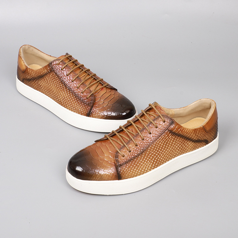 Lace-up Embossed Flat Casual Leather Shoes For Men foto 4