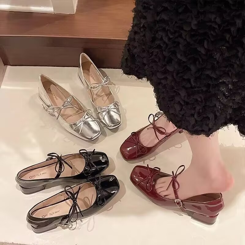 Elegant Square-toe Mary Jane Shoes With A Bow And A Single Strap foto 2