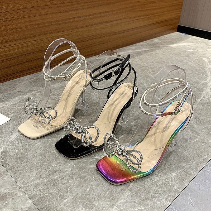 Crystal Clear Wine Glass And Rhinestone Bow Sandals For Women foto 2