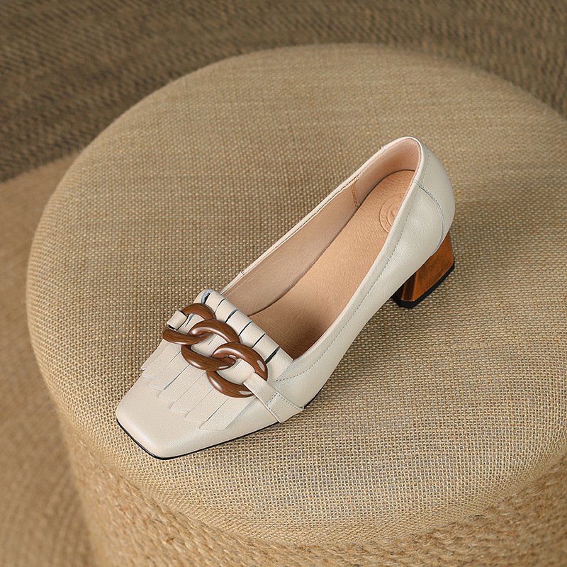 Fringed Chunky-heel Peep-toe Leather Shoes With A Chain Detail foto 4