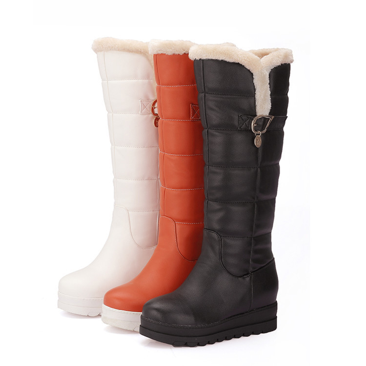Winter Warm Cotton Boots With Thick Soles And Metal Accents foto 5