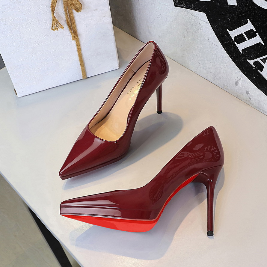 Professional Sexy Stiletto Heel Patent Leather Pumps foto 3
