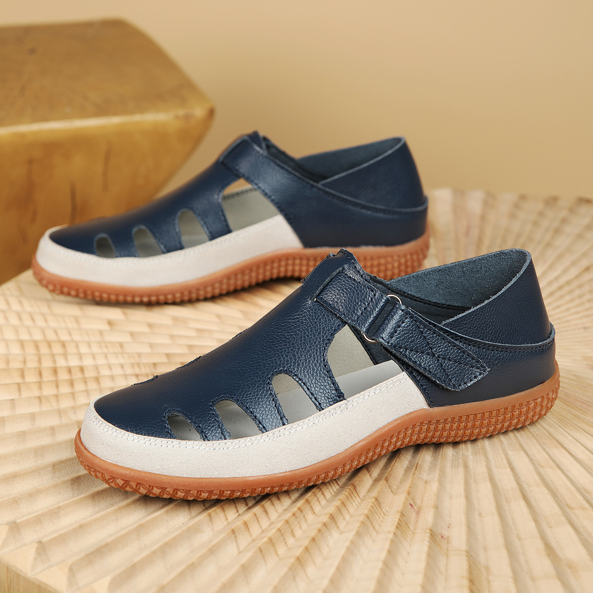Plus Size Flat Heel Sandals Women's Toe Cap Hollow Breathable foto 5
