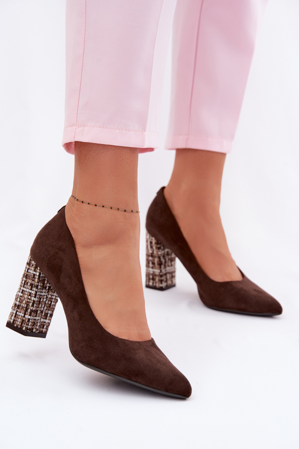 Pumps met dikke hak Step in style