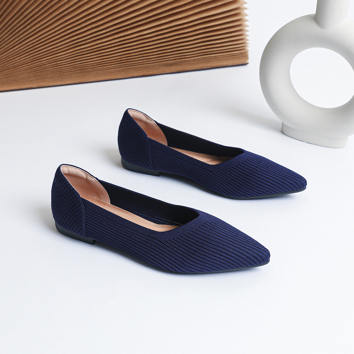 Knit Breathable Shallow Mouth Pointed Flat Bottom Pumps foto 3