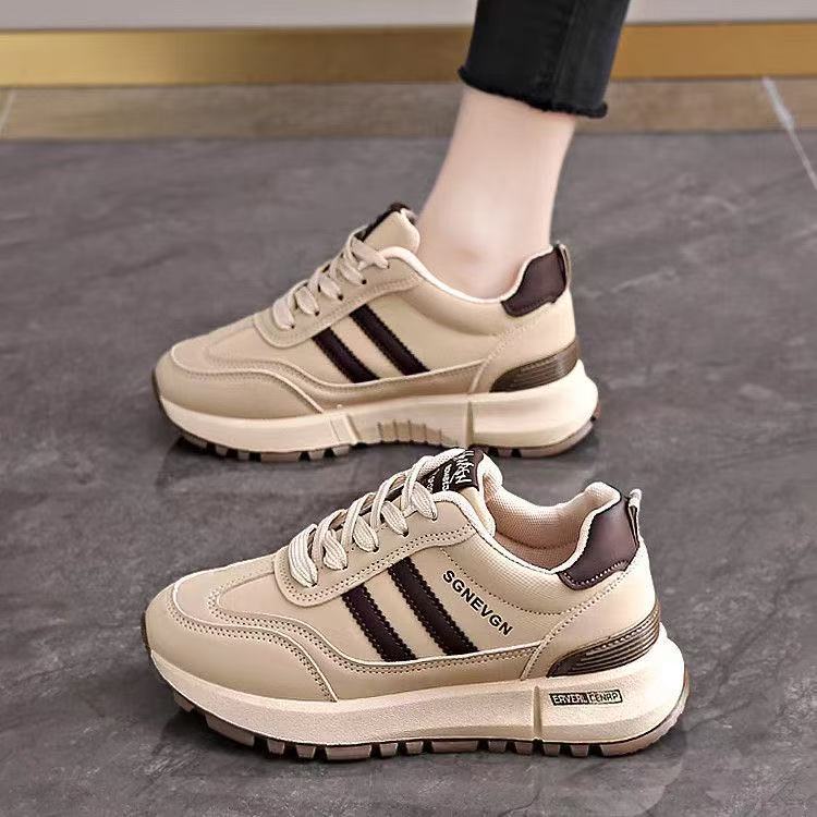 Womens Versatile Lightweight Soft-soled Non-slip Shock-absorbing Athletic Shoes foto 2