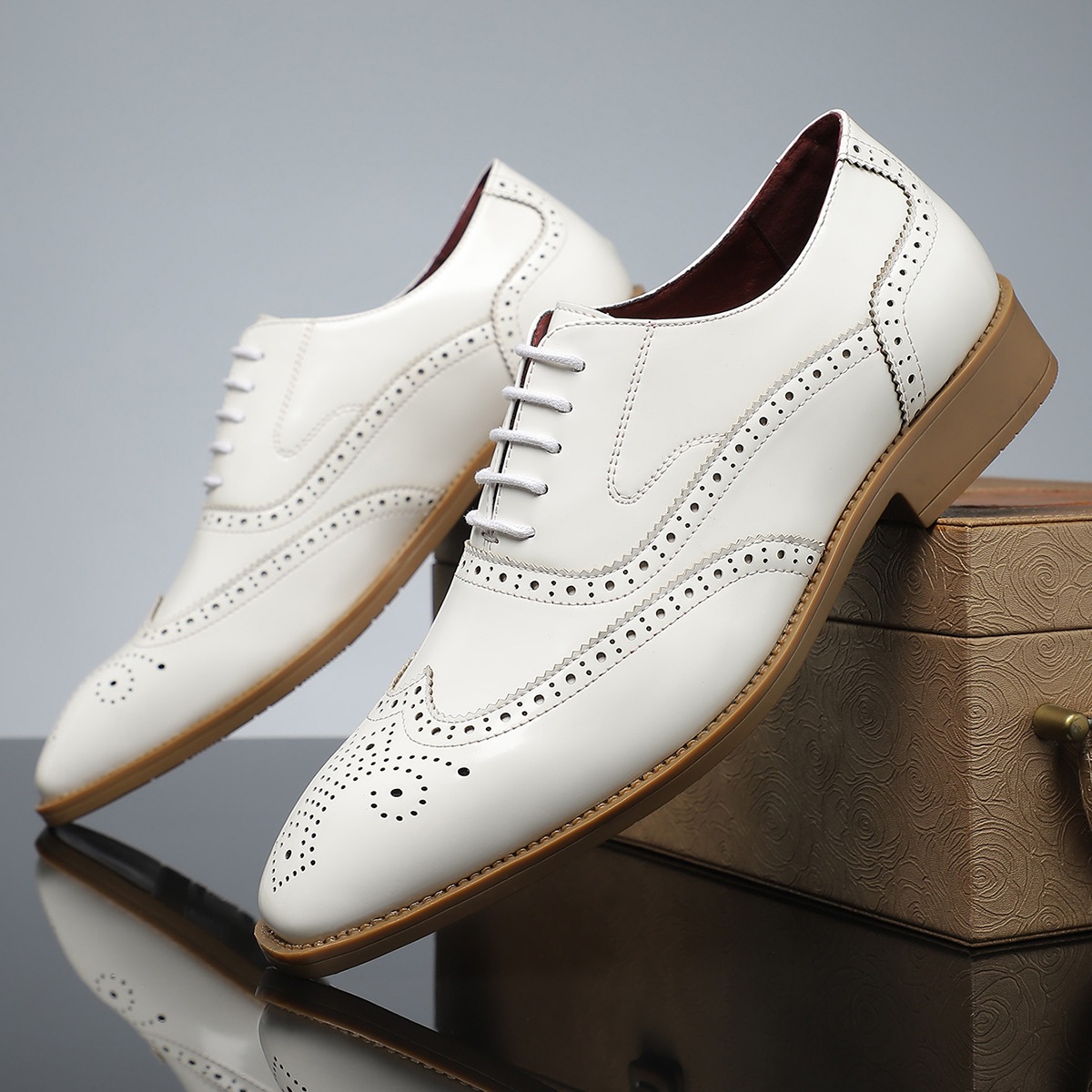 Men's British-style Business Formal Pointed-toe Lace-up Casual Shoes