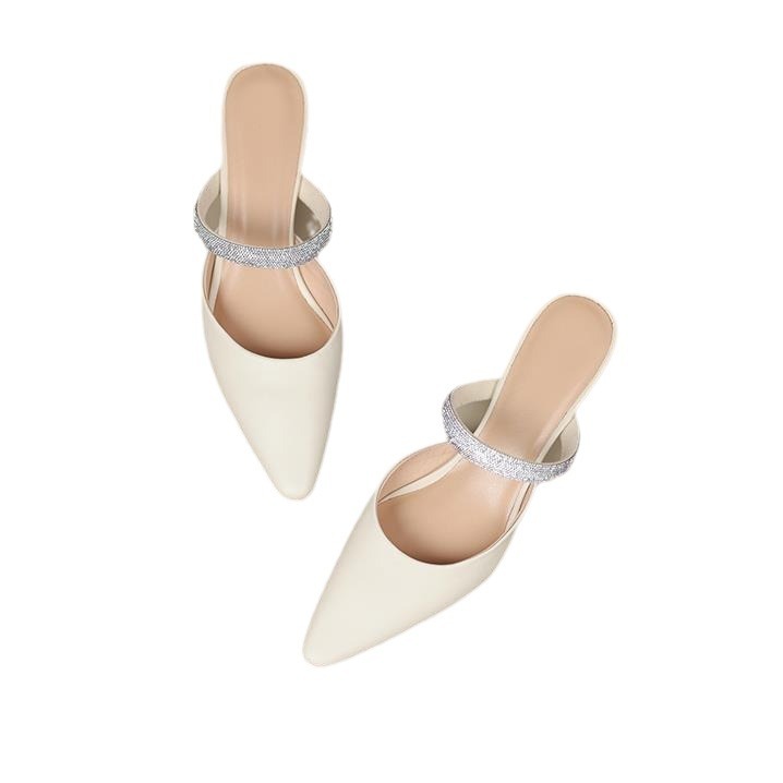 Stylish Stiletto Heels With Rhinestone Detailing And A Closed Toe foto 3