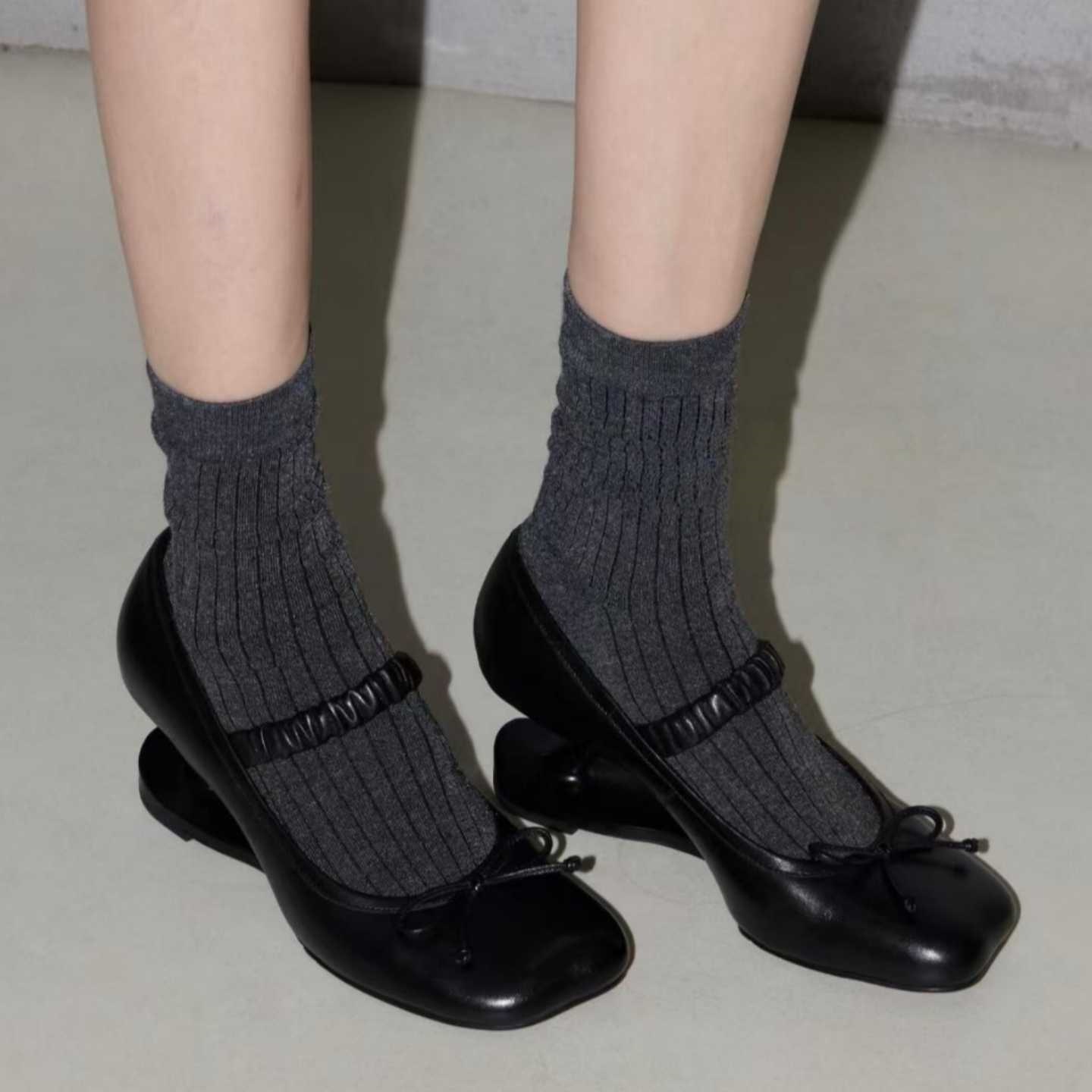 Womens Square Heel Shoes With Bow Accent foto 5