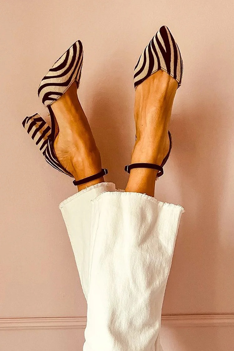 Fashion High Heel Pointed Zebra Hollow Women's Sandals foto 2